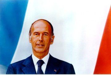 Photo-officielle-du-President-Giscard-D-Estaing.jpg