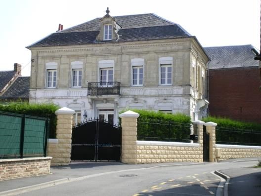 rencontre avesnes les aubert