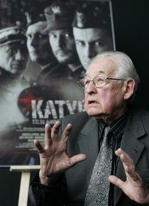 avec-katyn-wajda-raconte-a-81-ans-l-histoire-de-ses-parents-resize215.jpg