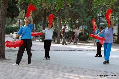 Gens-Taijishan.2-sept2007.jpg