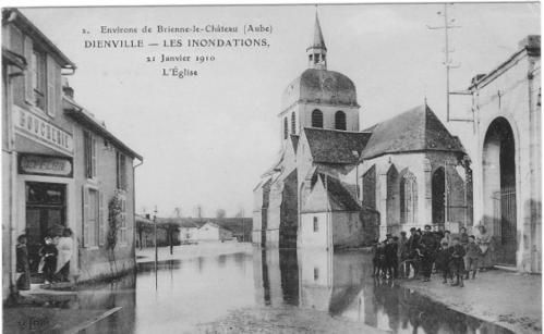 Dienville-inondations---glise-halle.jpg