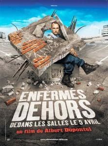 enf-dehors.jpg