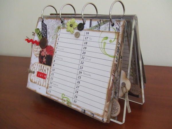 scrap-déco: un calendrier perpétuel - France fait son scrap