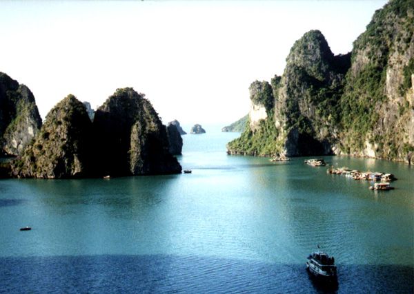 halong bay
