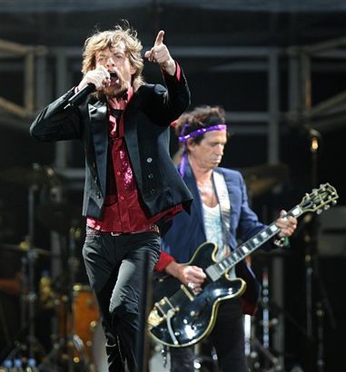 stonesinparis06.jpg