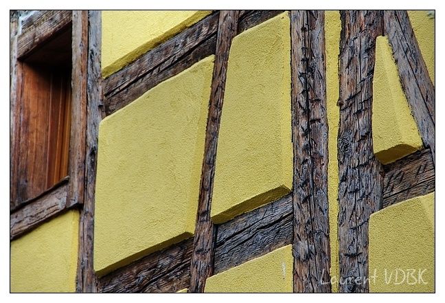 Alsace---Turckheim---Stries sur les colombages