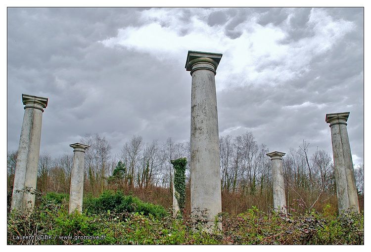 rond-point-des-colonnes.jpg