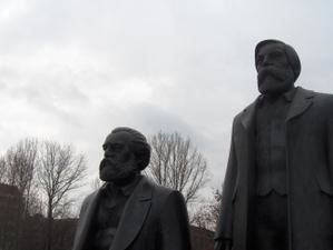 MARX-ENGELS.jpg