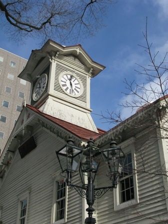 Sapporo-clock.JPG