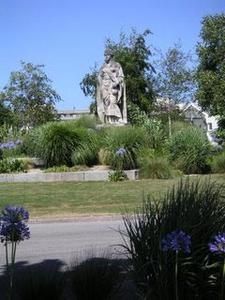 17-RondPointTourlaville-1.jpg