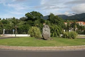 Rond-point-Hamuta2-1--1.jpg