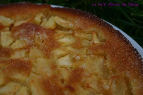 Gâteau aux Pommes Tupperware - Le Petit Monde De Céline