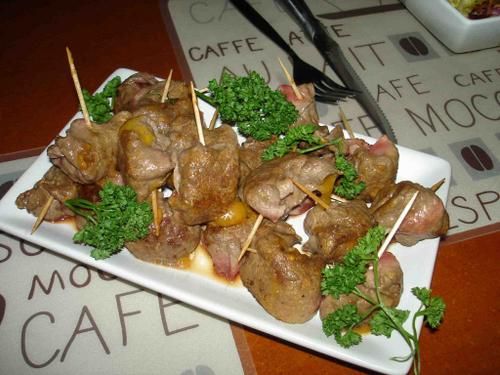 Brochette-de-viande-au-fromage-copie-1.jpg