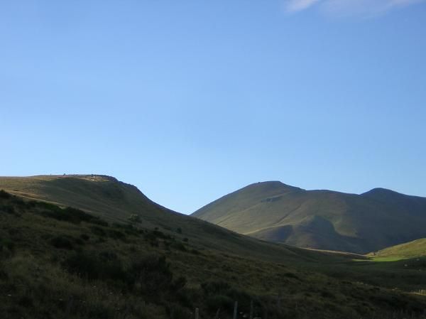 au loin, le col de la Croix Morand