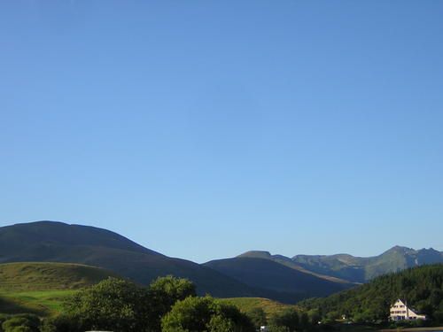 au fond, le Sancy