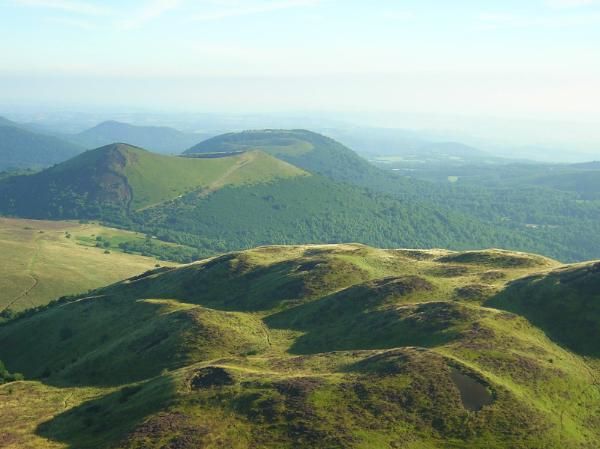 Petit Puy de Dôme couvert de callune