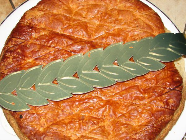 Galette des Rois: vive le roi!