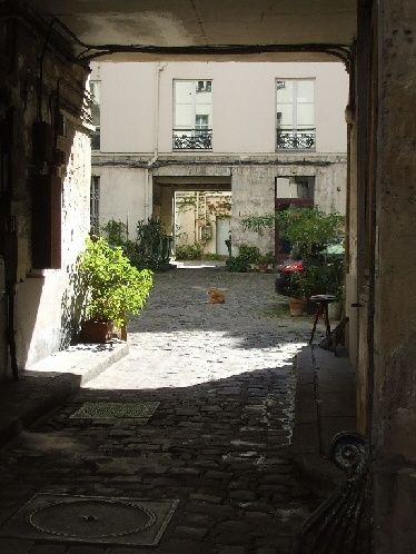 Marais-cour.jpg