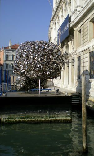 1b-Subodh-Gupta--Venise.jpg