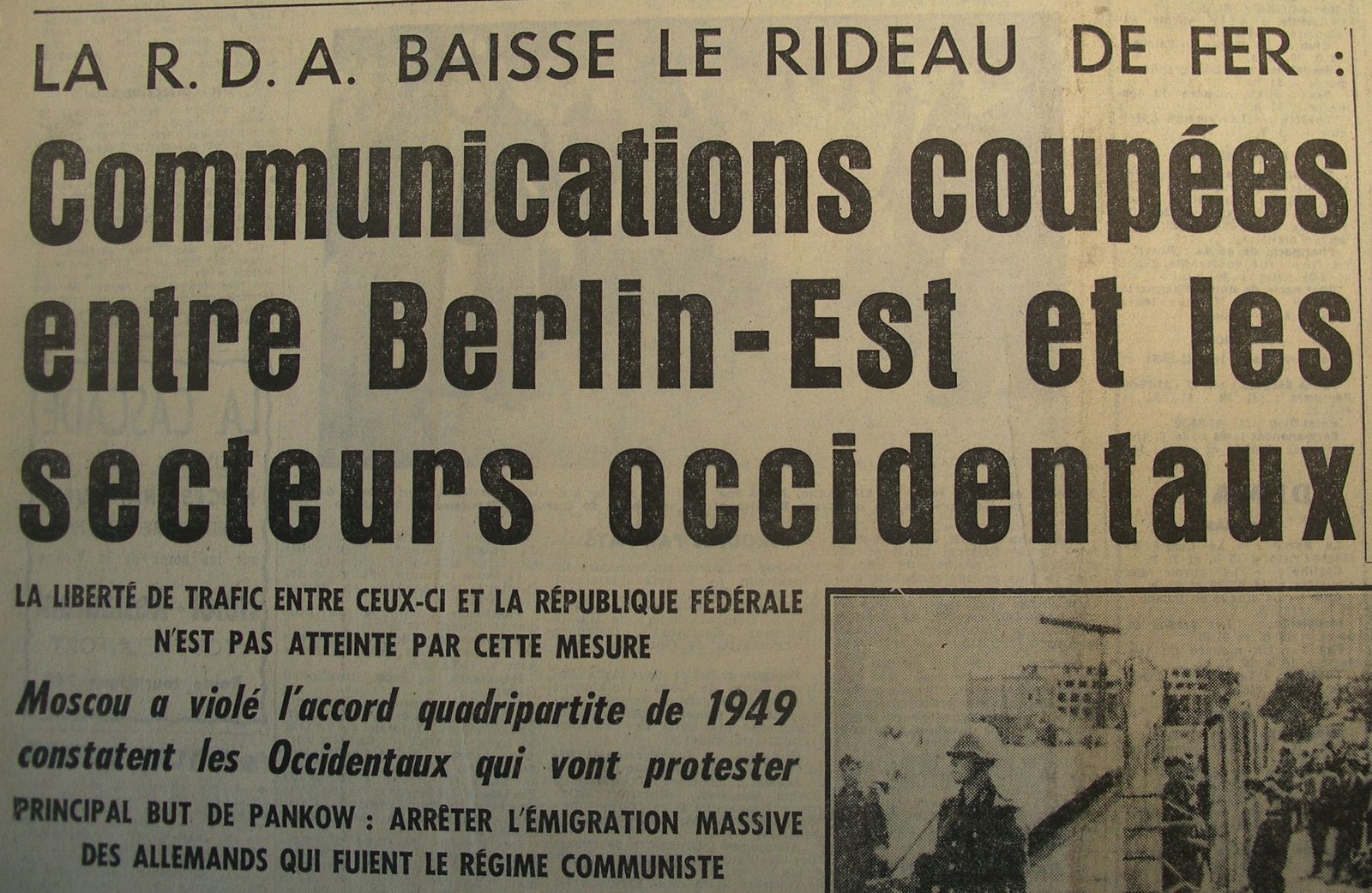 Gros-titres-NR-sur-mise-en-place-mur-a-Berlin.JPG