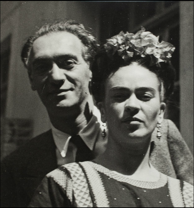 tina-modotti-kahlo.png
