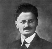 180px-Leon_trotsky.jpg