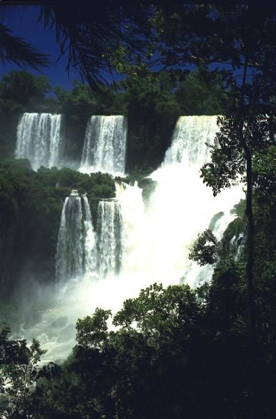 Iguaz--.jpg