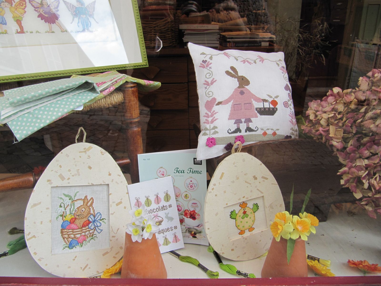 pascal petit marly le roi vitrine de p 226 ques le blog de justin petitpoint pascal petit marly le roi vitrine de p 226 ques le blog de justin petitpoint