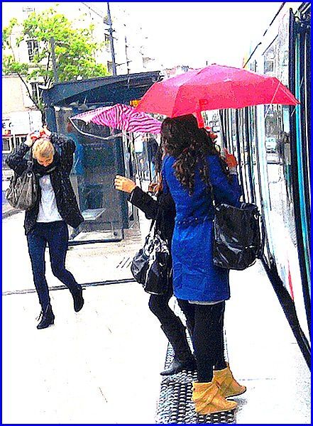 parapluie-rouge-s.jpg