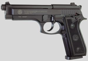 taurus-pt-92-copie-2.jpg