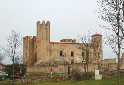 Essalois-chateau.jpg