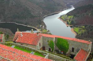 gorges-de-la-loire.jpg