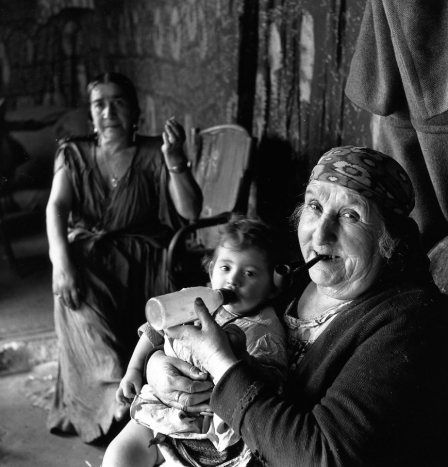 diaporama-1537-2-Les-gitans-de-Montreuil-1950.jpeg