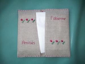 Un étui à mouchoirs Pochette-mouchoirs-pour-Fabienne4