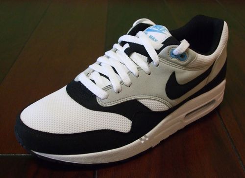 nike-air-max-1-white-black