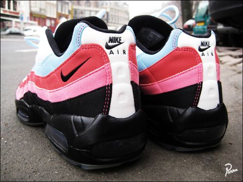 nike-air-max-95-running-man-parra-1.jpg