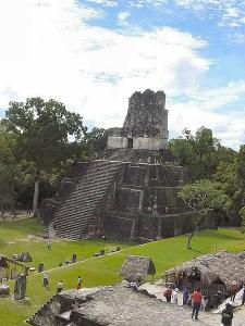 450px-Tikal.jpg