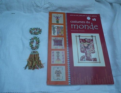 livre-polynesie-broderie.jpg