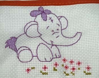 broderie éléphant