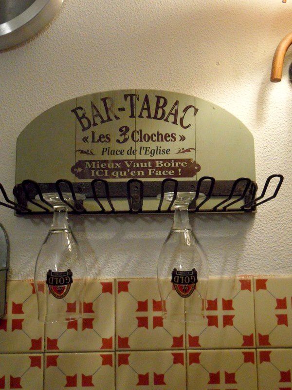 Accroche-verres.jpg
