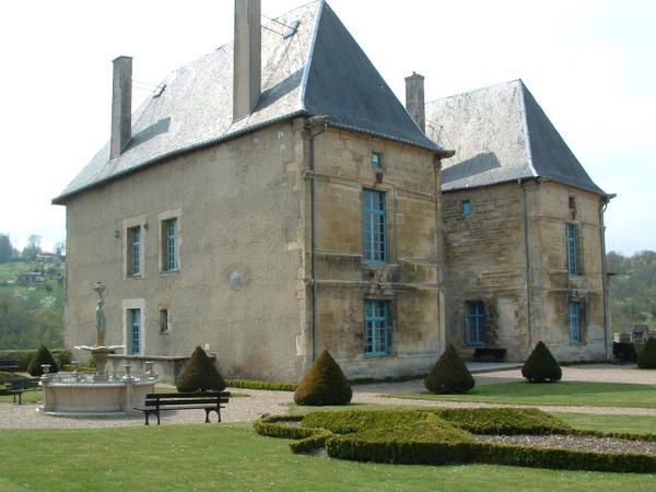musee-barrois-bar.jpg