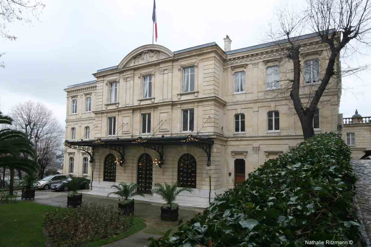 ambassade de france en algerie
