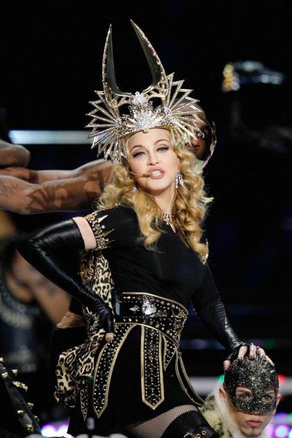 Watch Madonna at Super Bowl in Indianapolis - February 5, 2012