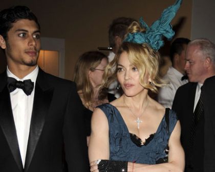 Madonna and Jesus Luz very much together on cosy date