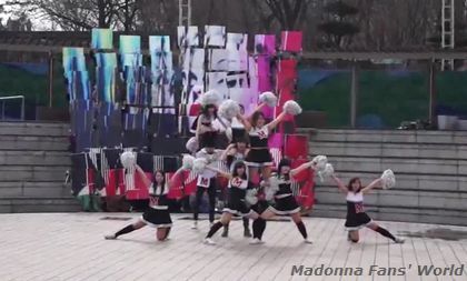 Korean Madonna Fans celebrate the release of MDNA Korean Madonna Fans celebrate the release of MDNA