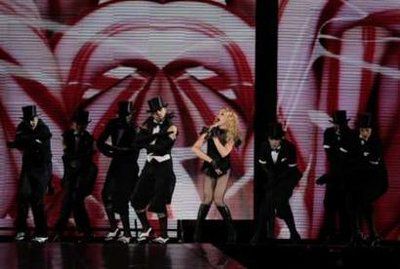Sticky & Sweet Tour: Photos from the show in Mexico City, Mexico
