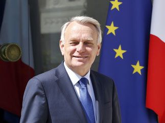 ayrault323.jpg