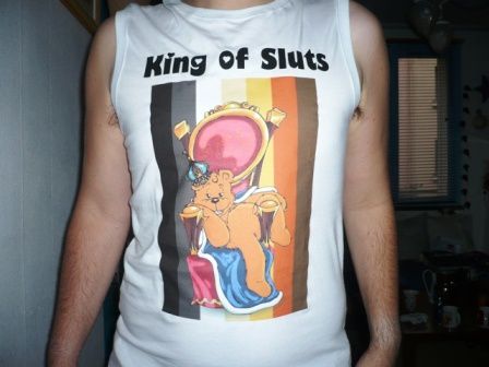 t-shirt gay bear flag king of slut