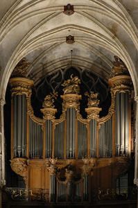 398px-Grandes_orgues_de_l-27-C3-A9glise_Saint-S-C3-A9verin_-C3-A0_Paris.jpg