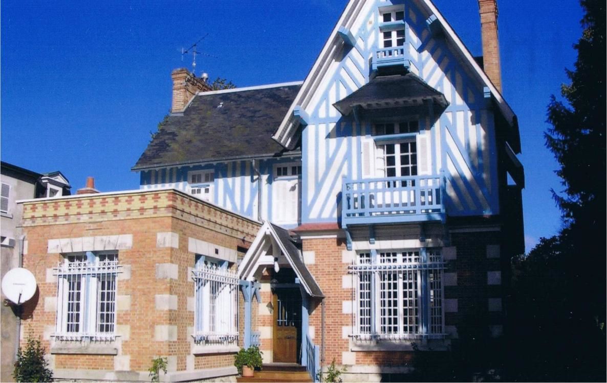 Villa rénovée en ZPPAUP Villa rénovée en ZPPAUP